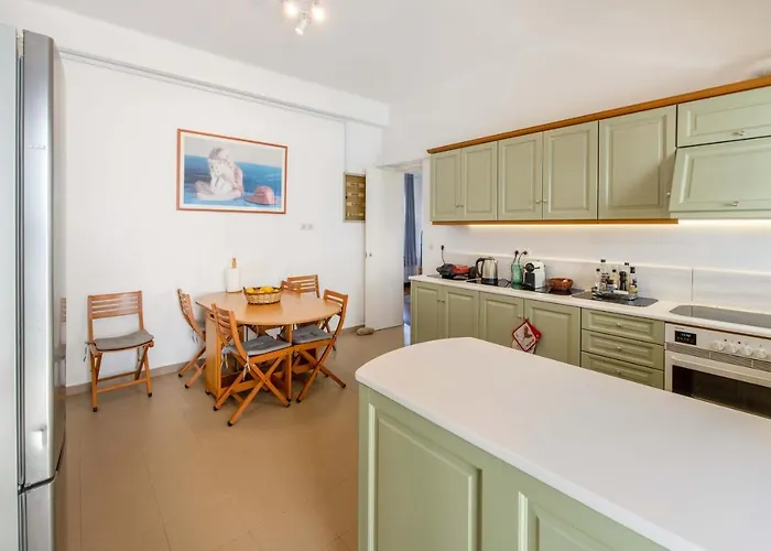 Big Blue * Piso Livadi